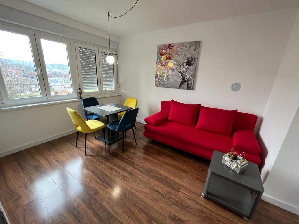 Four Pearls Apartment Karlovac Exterior foto